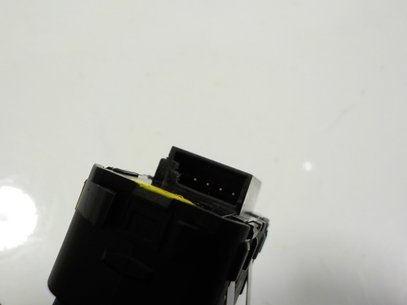 Recambio de mando elevalunas trasero derecho para porsche macan (typ ) s referencia OEM IAM 7PP959855C 7PP959855C 