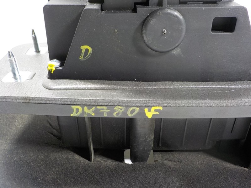 Recambio de palanca cambio para porsche macan (typ ) s referencia OEM IAM 95B713059 95B713041D 95B713139B