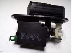 Recambio de cerradura maletero / porton para land rover discovery 2.7 td v6 cat referencia OEM IAM CWC500030 51247016049  2