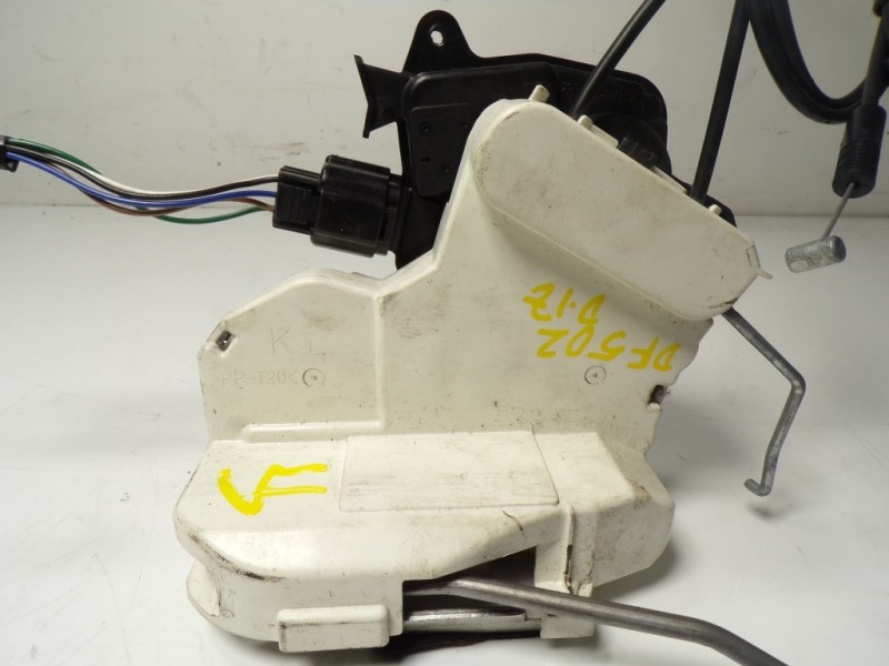 Recambio de cerradura puerta delantera izquierda para citroën c-zero referencia OEM IAM 9135JL  