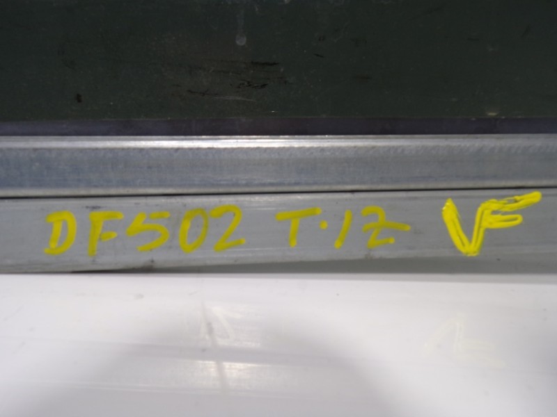 Recambio de cristal puerta trasero izquierdo para citroën c-zero referencia OEM IAM 9203LG  