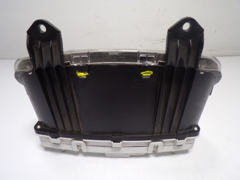 Recambio de cuadro instrumentos para citroën c-zero referencia OEM IAM 1613239180 MM0048301 