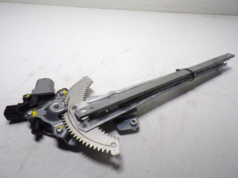 Recambio de elevalunas delantero izquierdo para citroën c-zero referencia OEM IAM 9221HA 604120 