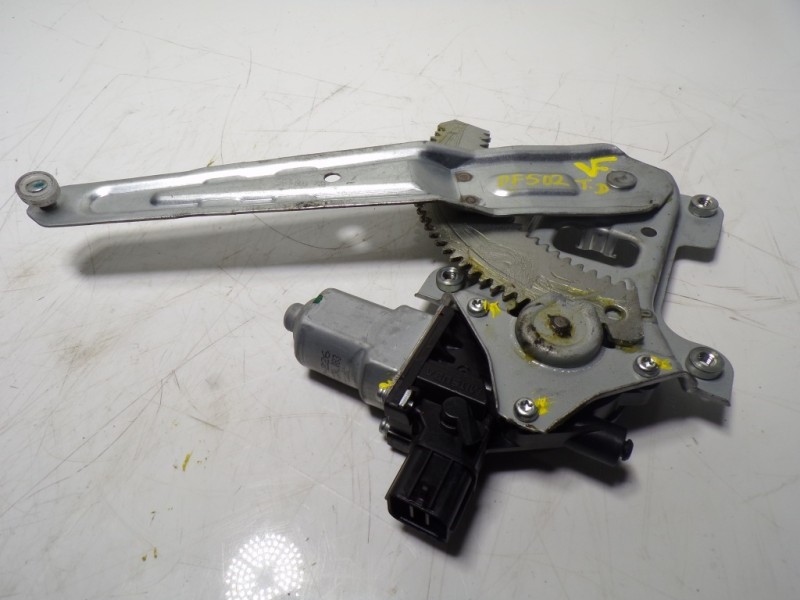 Recambio de elevalunas trasero derecho para citroën c-zero referencia OEM IAM 9224J2 605210 