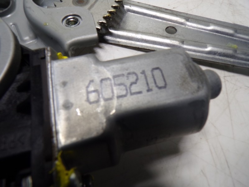 Recambio de elevalunas trasero derecho para citroën c-zero referencia OEM IAM 9224J2 605210 