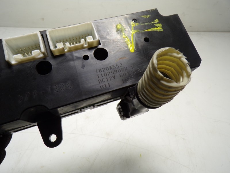 Recambio de mando calefaccion / aire acondicionado para citroën c-zero referencia OEM IAM 1611686480 7820A552 