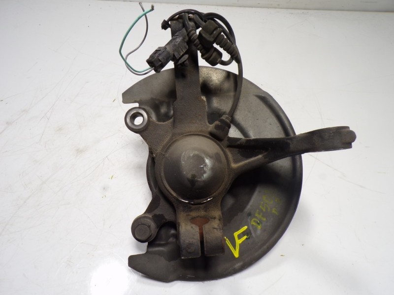 Recambio de mangueta delantera derecha para citroën c-zero referencia OEM IAM 3647C3  3307A4