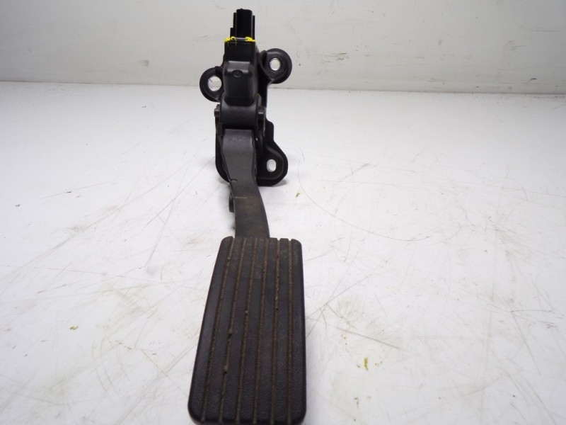 Recambio de potenciometro pedal para citroën c-zero referencia OEM IAM 1601EZ 1600A098 