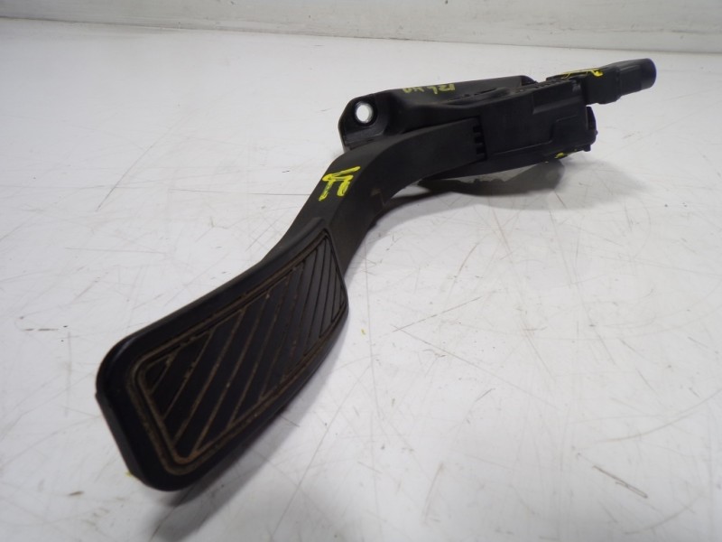 Recambio de potenciometro pedal para ford fiesta (cb1) 1.6 tdci cat referencia OEM IAM  8V219F836AA 