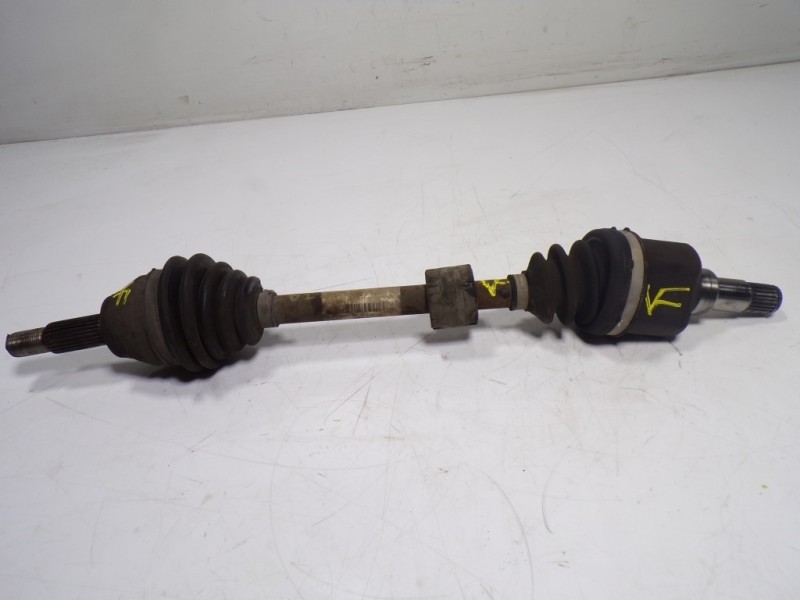 Recambio de transmision izquierda para ford fiesta (cb1) 1.6 tdci cat referencia OEM IAM  8V513B437HA 