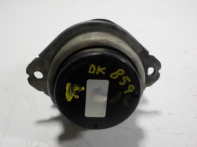 Recambio de soporte motor derecho para volkswagen touareg (7la) 2.5 tdi referencia OEM IAM 7L6199131C  