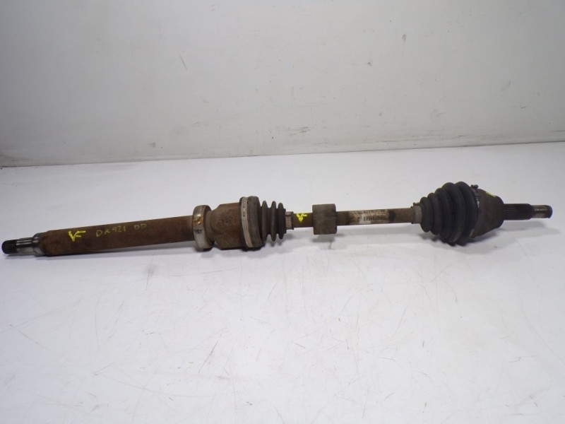 Recambio de transmision derecha para ford fiesta (cb1) 1.6 tdci cat referencia OEM IAM  8V513B436HB 