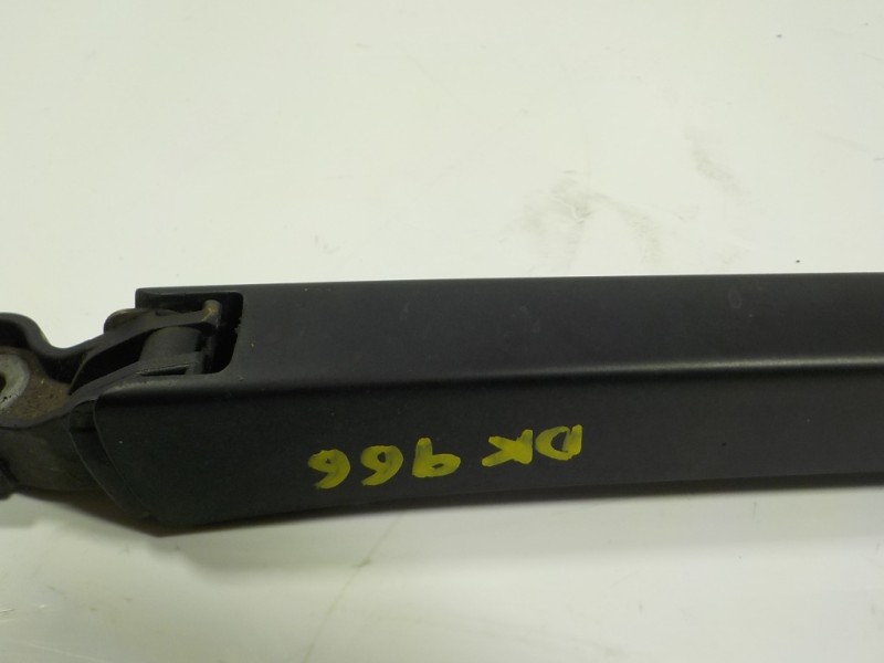 Recambio de brazo limpia trasero para skoda rapid 1.6 tdi dpf referencia OEM IAM 5JJ955707  