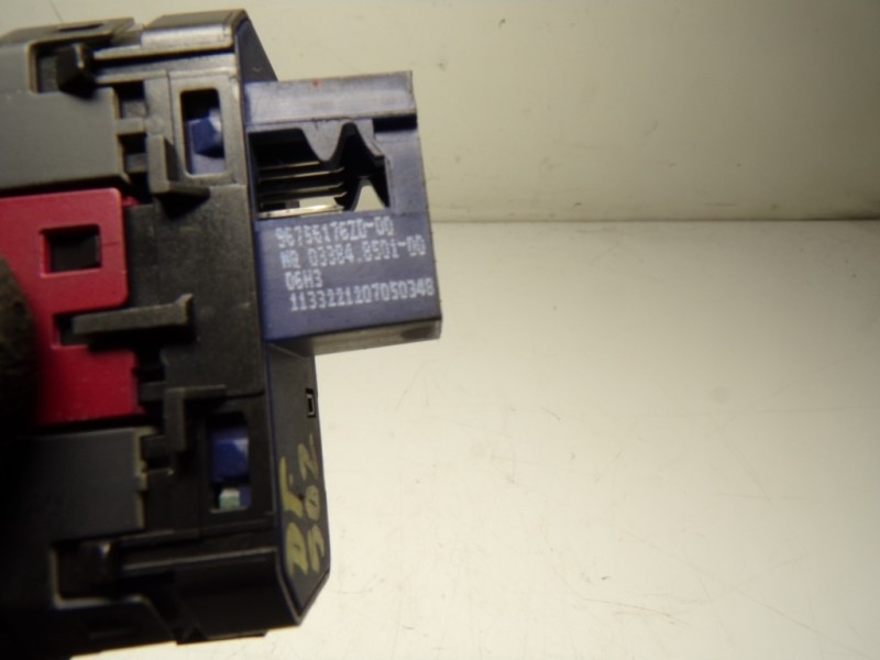 Recambio de mando multifuncion para citroën c-zero referencia OEM IAM 6490RH 967561762000 