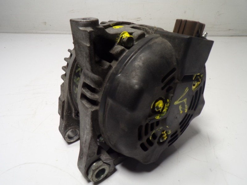 Recambio de alternador para toyota auris 1.4 turbodiesel cat referencia OEM IAM 270600N040 270600N040 