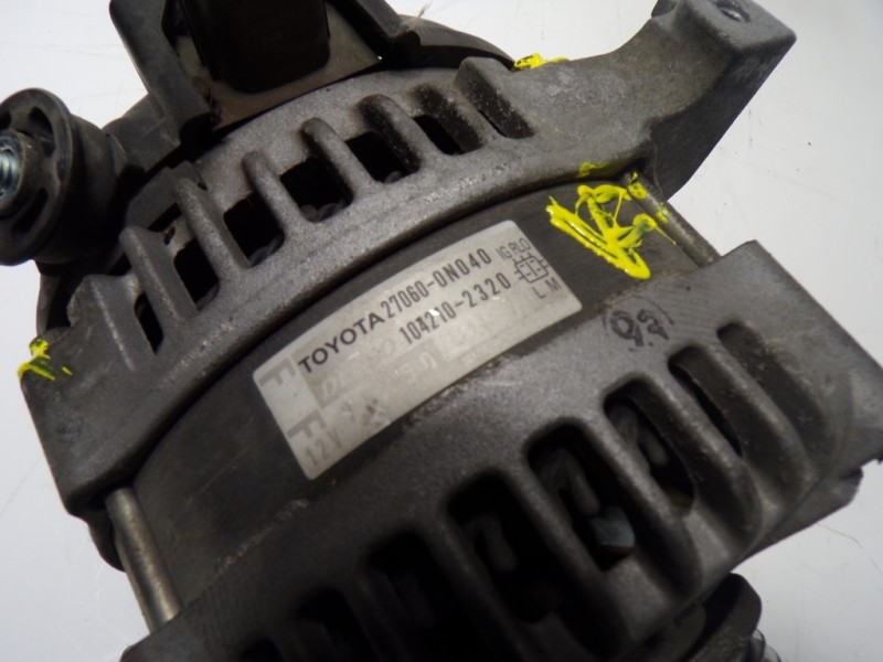 Recambio de alternador para toyota auris 1.4 turbodiesel cat referencia OEM IAM 270600N040 270600N040 