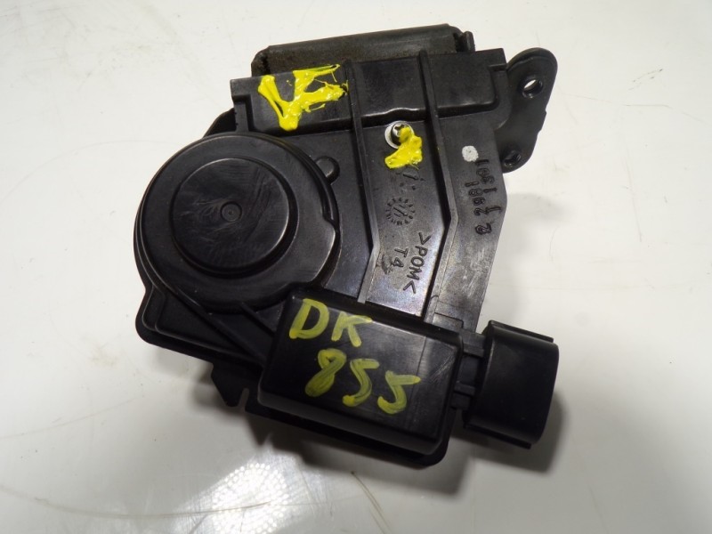 Recambio de cerradura maletero / porton para toyota auris 1.4 turbodiesel cat referencia OEM IAM 6935002080 22981 