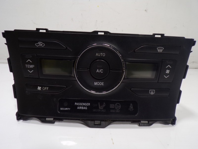 Recambio de mando climatizador para toyota auris 1.4 turbodiesel cat referencia OEM IAM 5590002321 5590002321 
