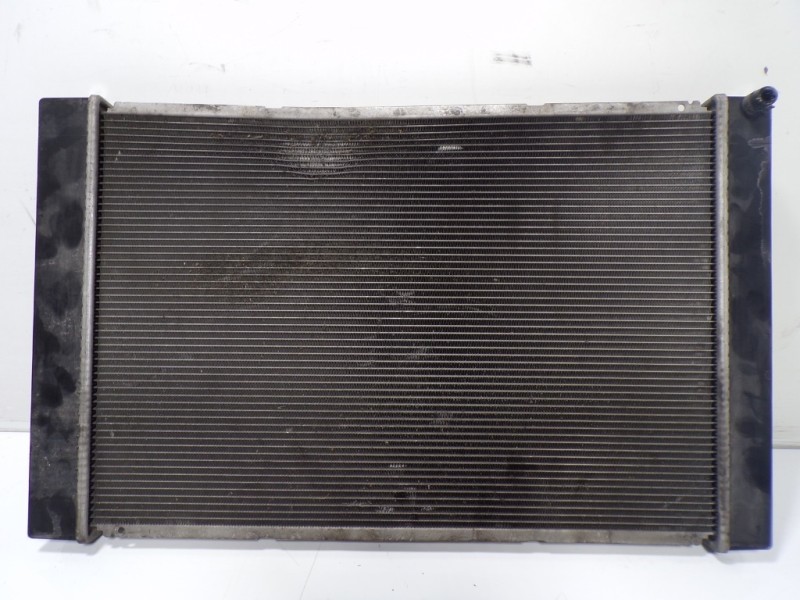 Recambio de radiador agua para toyota auris 1.4 turbodiesel cat referencia OEM IAM 164000N060 DT4221343070 