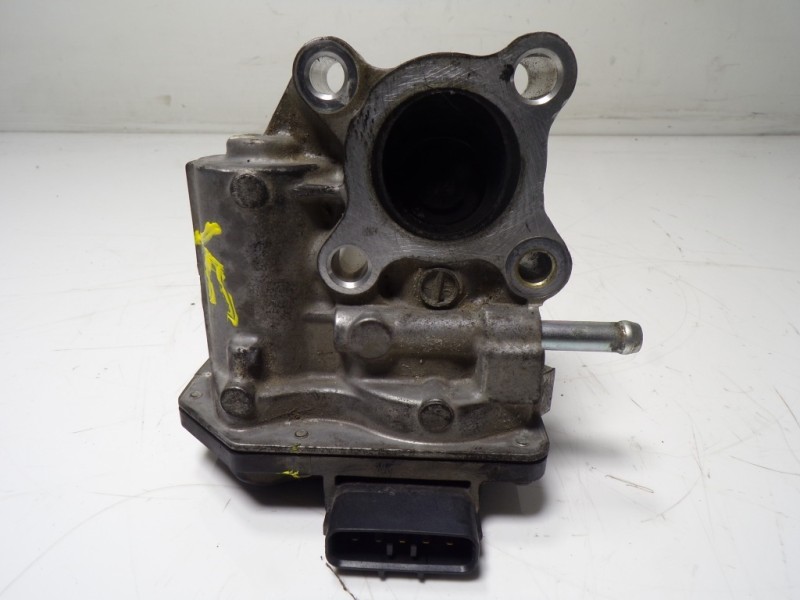 Recambio de valvula egr para toyota auris 1.4 turbodiesel cat referencia OEM IAM 2580033011 2580033011 