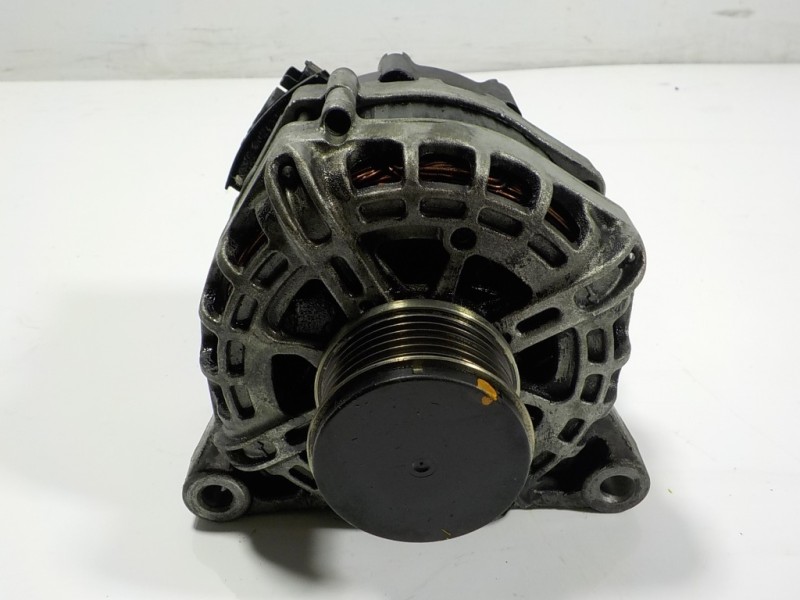 Recambio de alternador para peugeot 2008 (--.2013) 1.6 blue-hdi fap referencia OEM IAM 9809391880 9809391880 