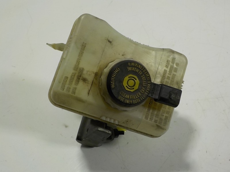 Recambio de bomba freno para audi a4 ber. (b8) 2.0 16v tdi referencia OEM IAM 8K0611301A 8K0611301A 