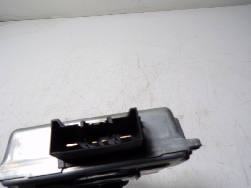 Recambio de modulo electronico para ford mondeo lim. 1.5 tdci cat referencia OEM IAM DG9T14B526LA DG9T14B526LA 