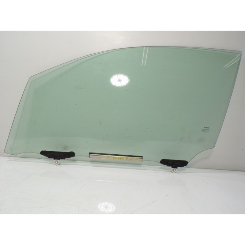 Recambio de cristal puerta delantero izquierdo para toyota c-hr hybrid dynamic referencia OEM IAM 68102F4010  