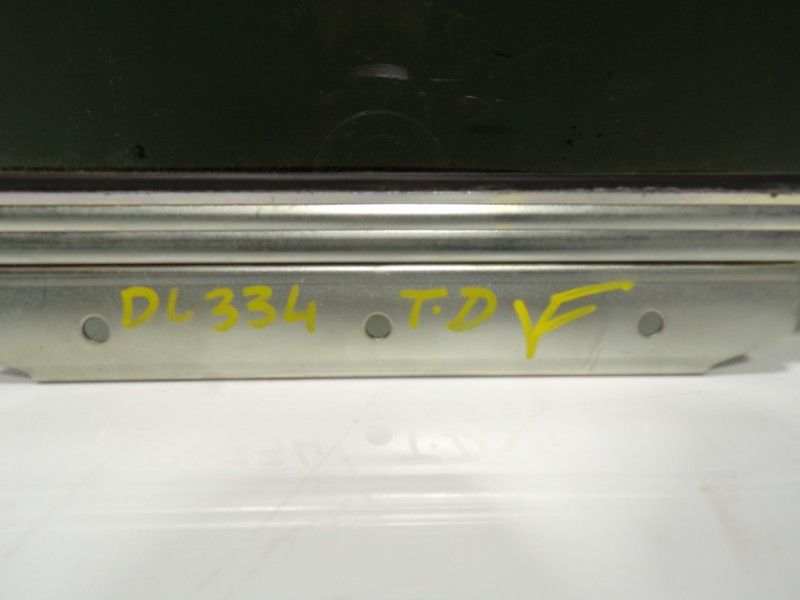 Recambio de cristal puerta trasero derecho para toyota c-hr hybrid dynamic referencia OEM IAM 68103F4020  