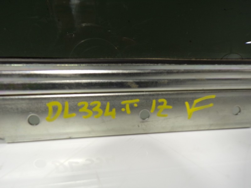 Recambio de cristal puerta trasero izquierdo para toyota c-hr hybrid dynamic referencia OEM IAM 68104F4020  