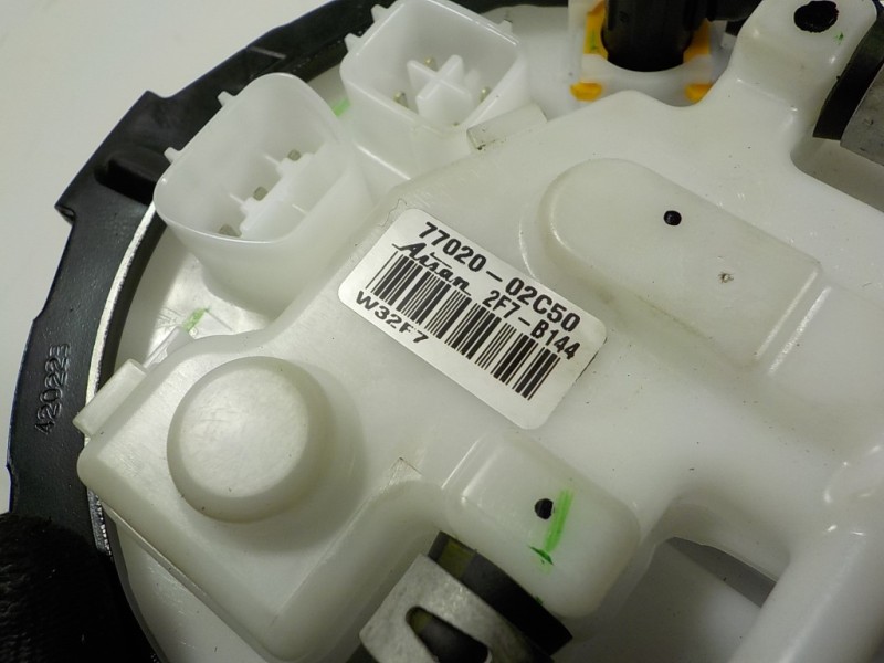 Recambio de aforador para toyota c-hr hybrid dynamic referencia OEM IAM 7702002C50 7702002C50 