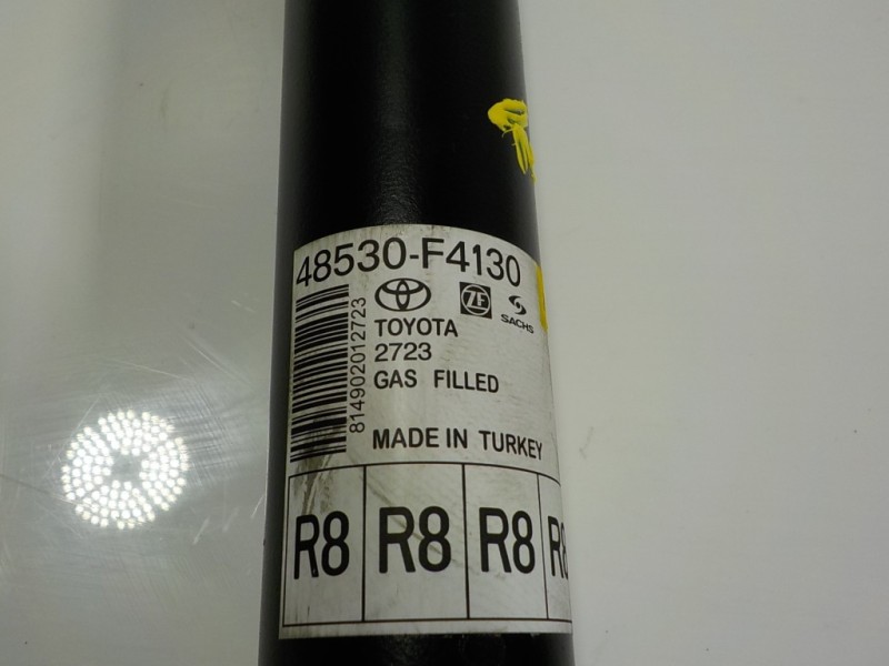 Recambio de amortiguador trasero izquierdo para toyota c-hr hybrid dynamic referencia OEM IAM 48530F9080 48530F4130 