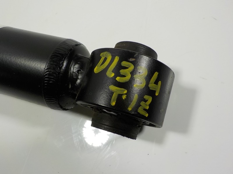 Recambio de amortiguador trasero izquierdo para toyota c-hr hybrid dynamic referencia OEM IAM 48530F9080 48530F4130 