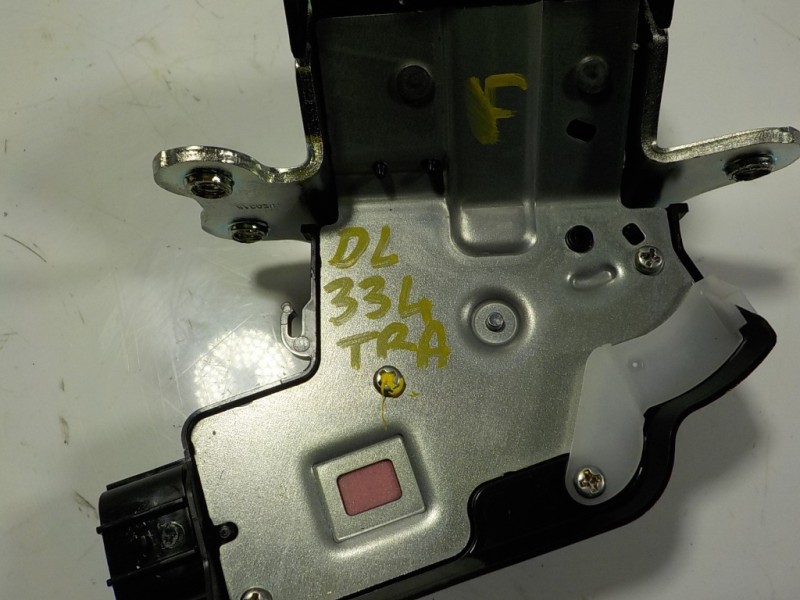 Recambio de cerradura maletero / porton para toyota c-hr hybrid dynamic referencia OEM IAM 69350F4010  