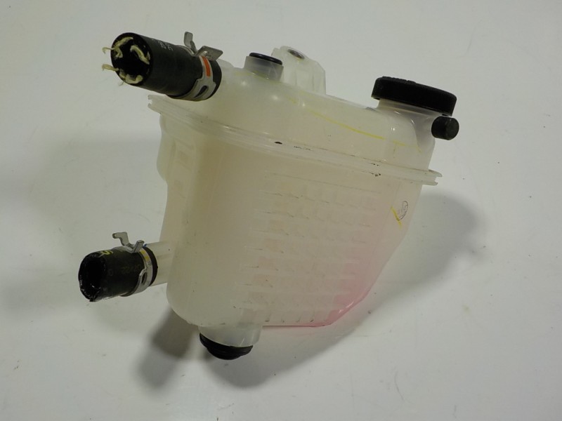 Recambio de deposito expansion para toyota c-hr hybrid dynamic referencia OEM IAM 164A20T021  