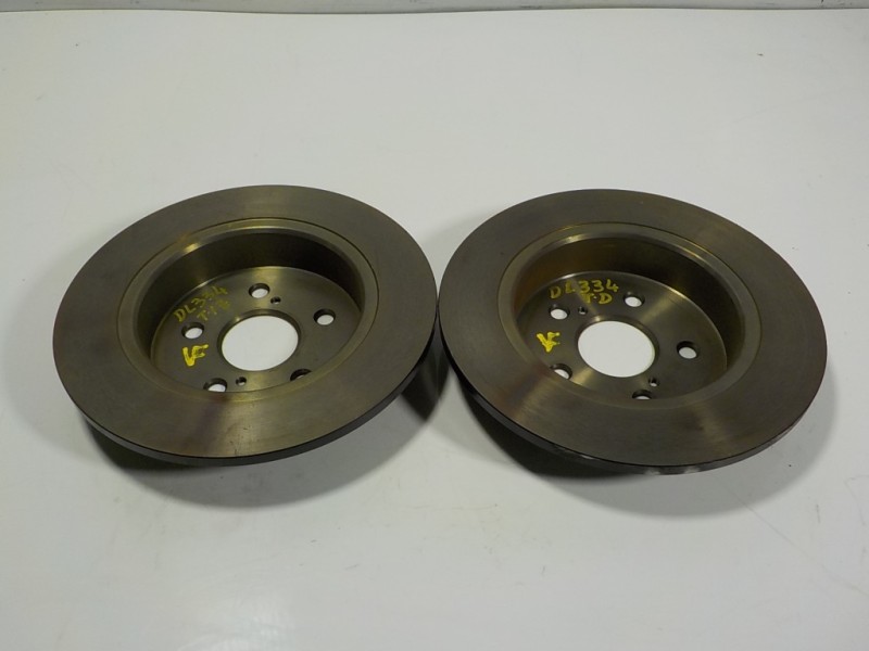 Recambio de disco freno trasero para toyota c-hr hybrid dynamic referencia OEM IAM 42431F4020  