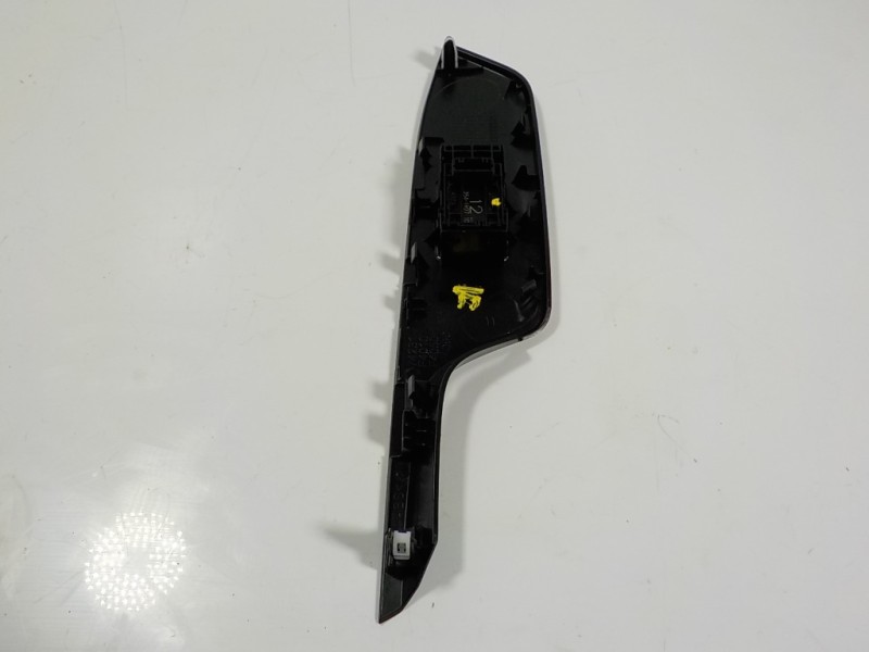 Recambio de mando elevalunas delantero derecho para toyota c-hr hybrid dynamic referencia OEM IAM 8481002240 3541H271D 