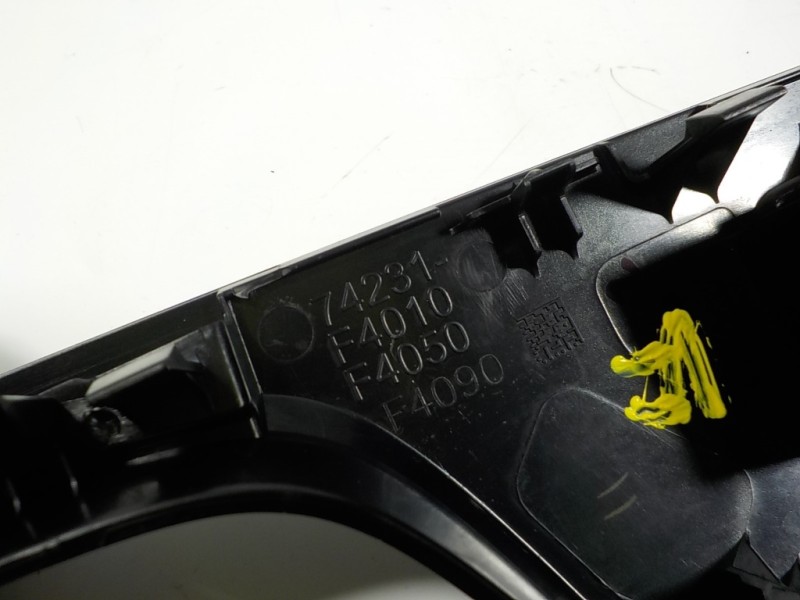 Recambio de mando elevalunas delantero derecho para toyota c-hr hybrid dynamic referencia OEM IAM 8481002240 3541H271D 