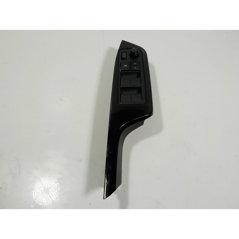 Recambio de mando elevalunas delantero izquierdo para toyota c-hr hybrid dynamic referencia OEM IAM 84040F4090 84040F4090 