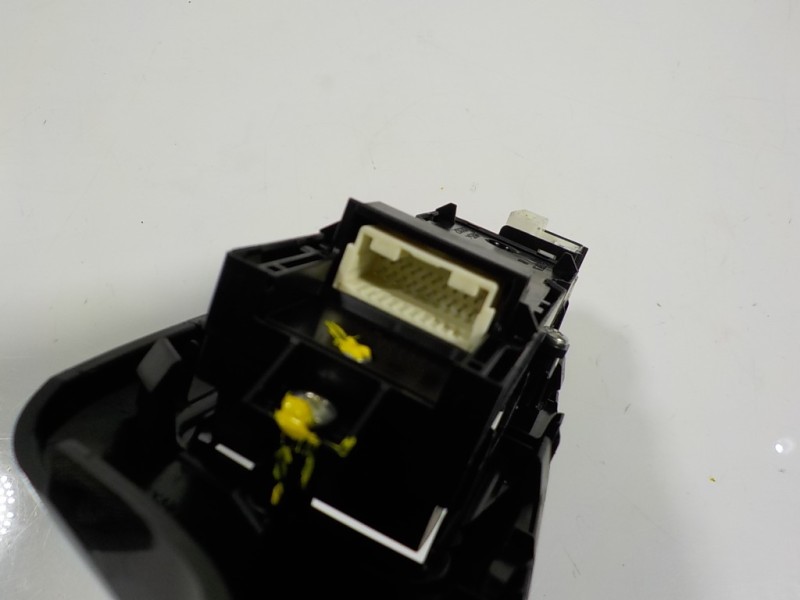 Recambio de mando elevalunas delantero izquierdo para toyota c-hr hybrid dynamic referencia OEM IAM 84040F4090 84040F4090 