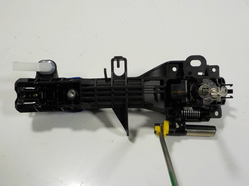 Recambio de maneta exterior delantera izquierda para toyota c-hr hybrid dynamic referencia OEM IAM 69210F4010A2  