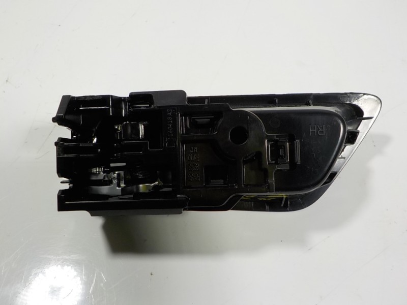 Recambio de maneta interior delantera derecha para toyota c-hr hybrid dynamic referencia OEM IAM 69205F4010C1 69277X1B08 