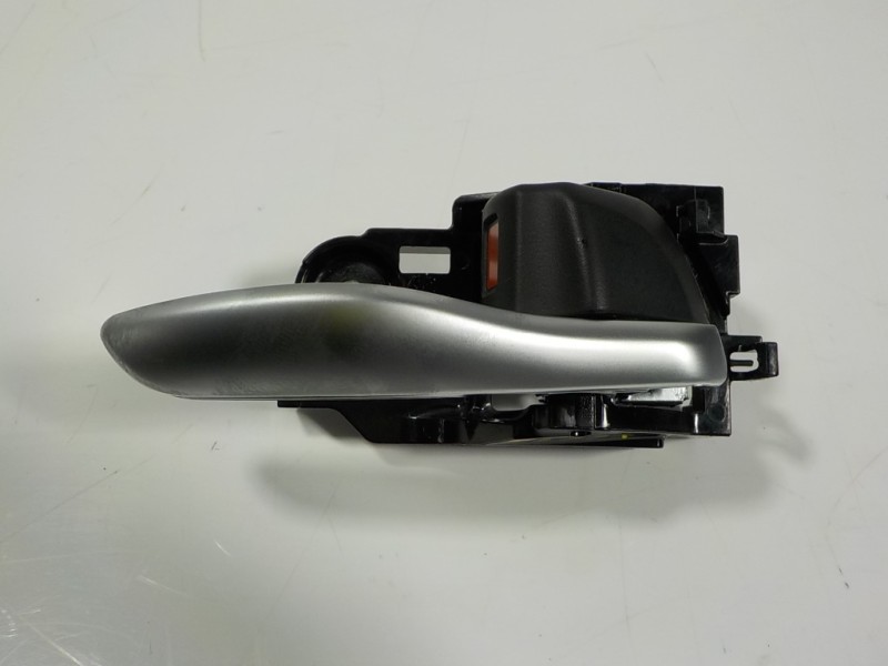 Recambio de maneta interior trasera derecha para toyota c-hr hybrid dynamic referencia OEM IAM 69205F4010C1 69273F4010 