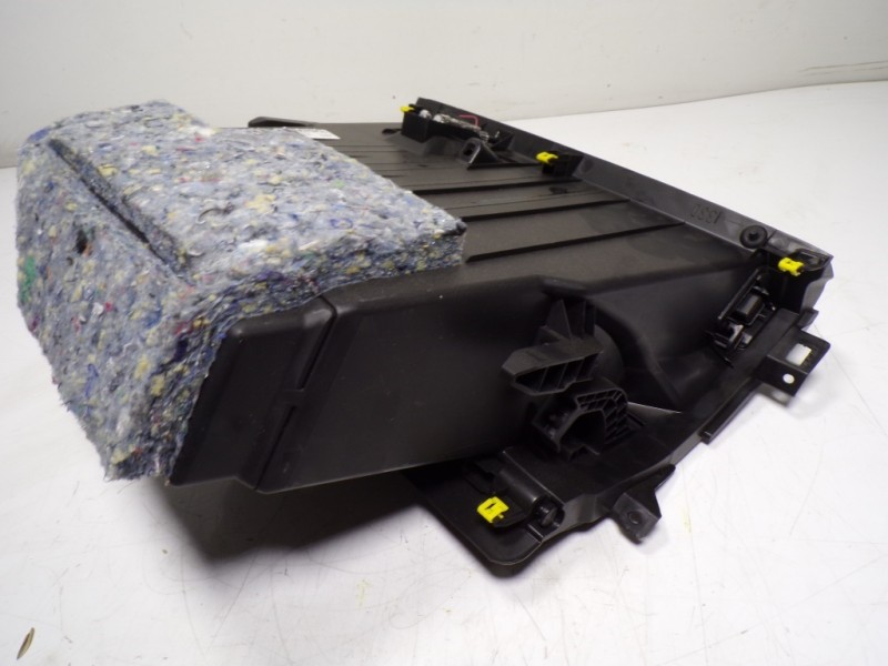 Recambio de guantera para renault megane iv berlina 5p 1.2 tce energy referencia OEM IAM 685005280R P685005280R971 