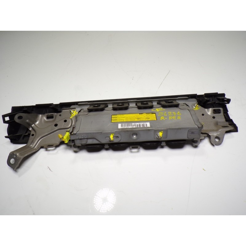 Recambio de airbag lateral delantero derecho para lexus ct 1.8 16v cat (híbrido) referencia OEM IAM 7399076010C0 2D0T89611M0E 