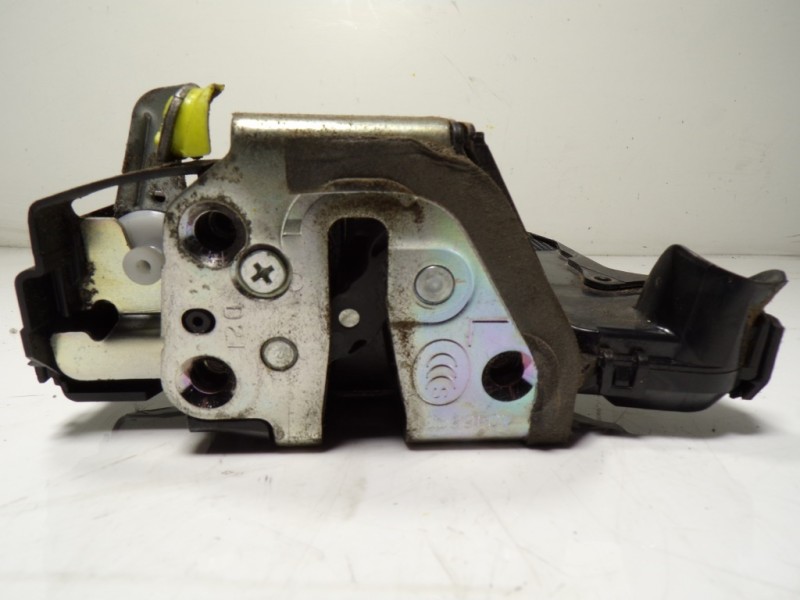 Recambio de cerradura puerta delantera izquierda para lexus ct 1.8 16v cat (híbrido) referencia OEM IAM 6904042241 1091804 