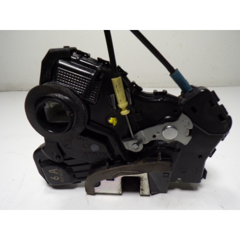 Recambio de cerradura puerta delantera izquierda para lexus ct 1.8 16v cat (híbrido) referencia OEM IAM 6904042241 1091804 