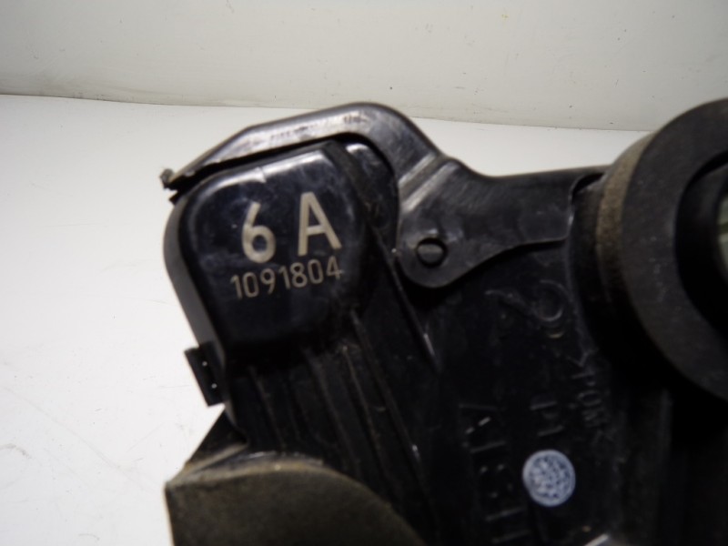 Recambio de cerradura puerta delantera izquierda para lexus ct 1.8 16v cat (híbrido) referencia OEM IAM 6904042241 1091804 