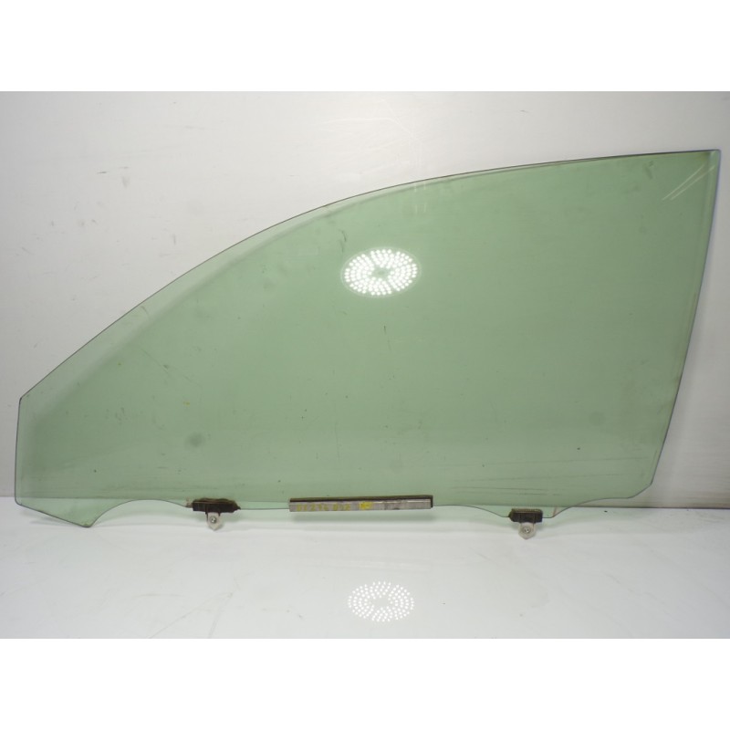 Recambio de cristal puerta delantero izquierdo para lexus ct 1.8 16v cat (híbrido) referencia OEM IAM 6810276010  