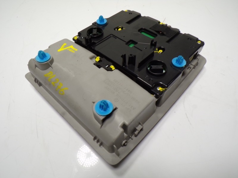 Recambio de piloto interior para lexus ct 1.8 16v cat (híbrido) referencia OEM IAM 8126076030B0 1D111140G 